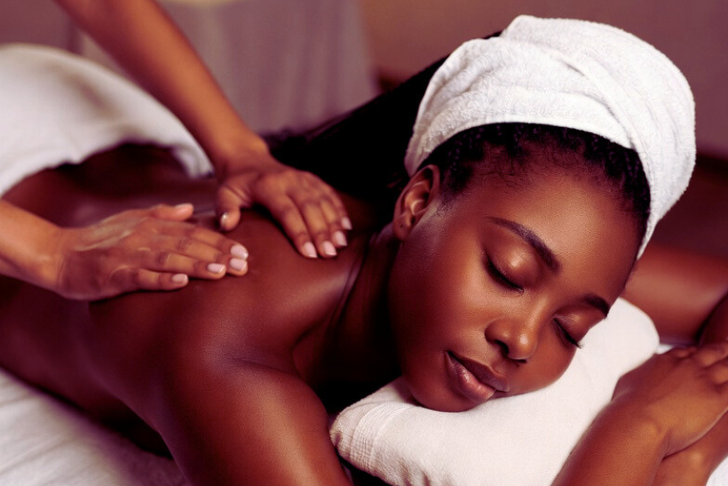 Le massage corporel : Un dialogue nécessaire pour restaurer l’équilibre